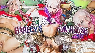 blonde Harleys Fun House - Blonde Cosplay Riding With Aidra Fox close-up blowjob